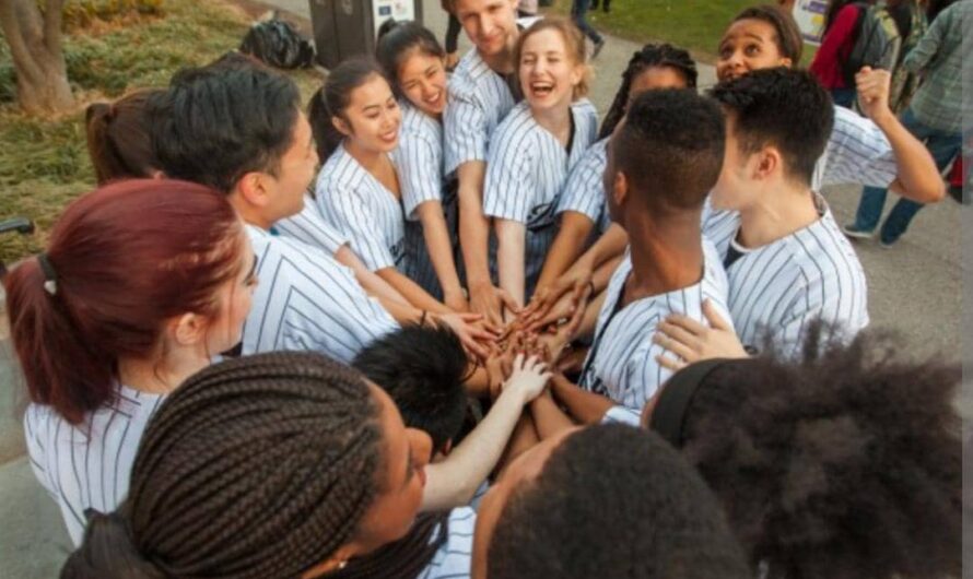 The Hidden Life Changing Power of Networking in School